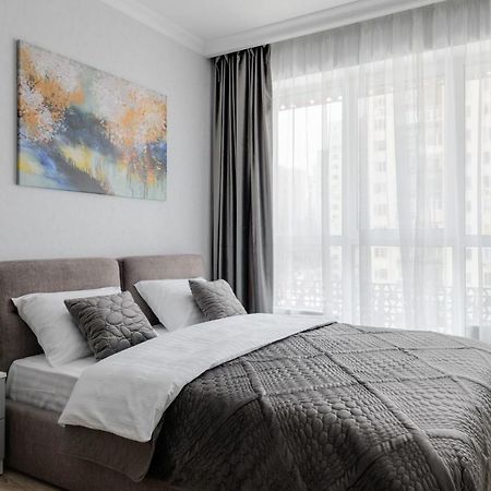 Modern New Cozy Apartment Kvartet Railway Station 基輔 外观 照片