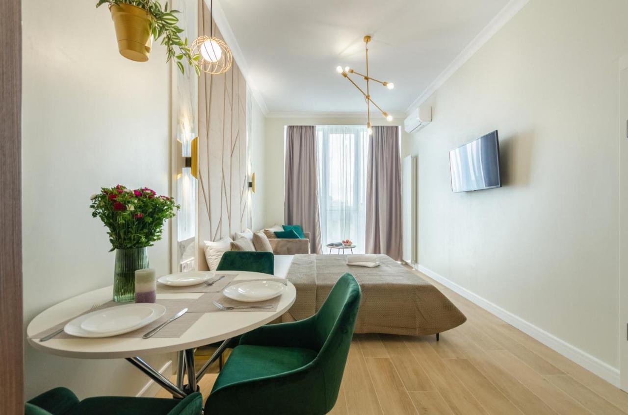 Modern New Cozy Apartment Kvartet Railway Station 基輔 外观 照片