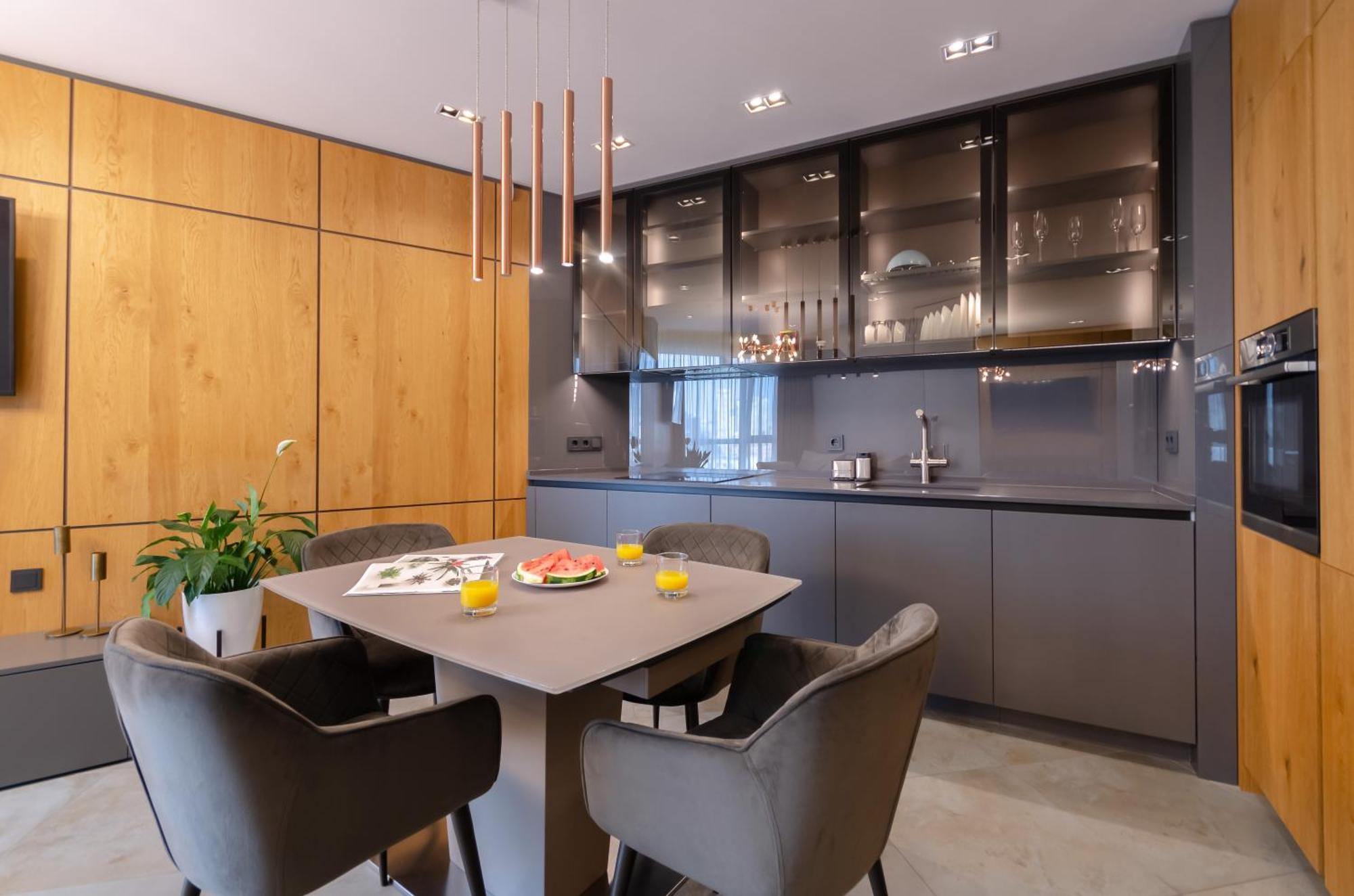 Modern New Cozy Apartment Kvartet Railway Station 基輔 外观 照片