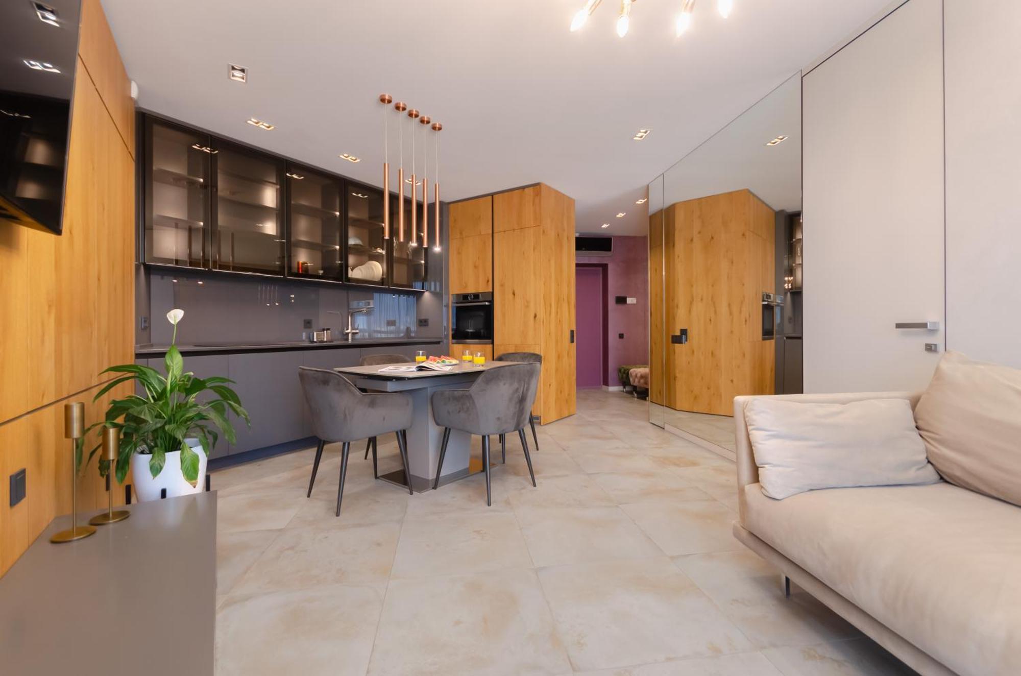 Modern New Cozy Apartment Kvartet Railway Station 基輔 外观 照片